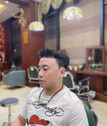 -尼特斯男士发型馆