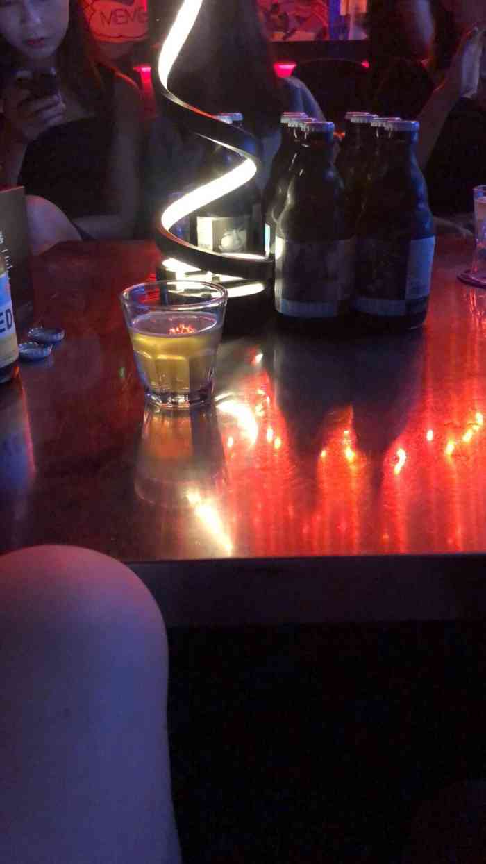 meme·focus 聚点(旗舰店)-"朋友推荐来的,位置很好找,就在民族影城附