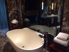 iphone_upload_pic-广州四季酒店