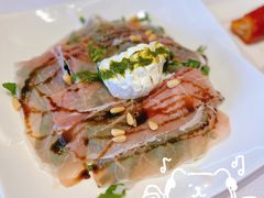 水牛芝士配帕尔马火腿-弘雅饭店