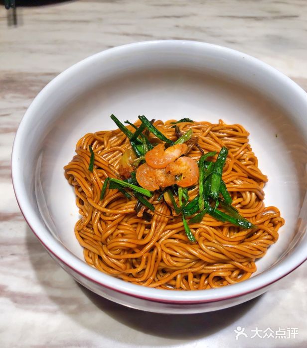淘小馆(凯德闵行商业中心店)开洋葱油拌面图片