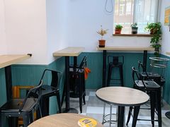 大堂-佟楼二姐刨冰