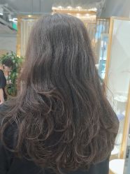 点击看大图 -容萨美业·美容美发