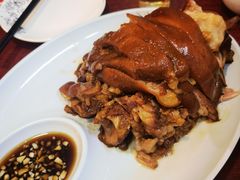 -聚首堂·特色小吃·肘子(什刹海德胜门店)