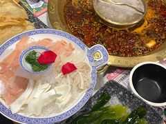 -哥老官重庆美蛙鱼头(宝山龙湖店)