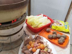 -广味炭炉鸡煲(宝业路分店)