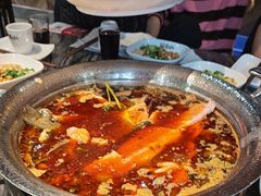 -老船舫·现做活鲜鱼馆(东郊记忆店)