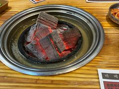 -青瓦炭韩潮烤肉(花园道店)