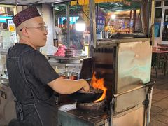 -红帽子炒饭(南关民族风味一条街店)
