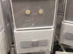 -名创优品(海珠乐峰广场店)
