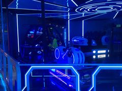 -世代星球·保龄球·镭战真人CS·团建(杨浦店)