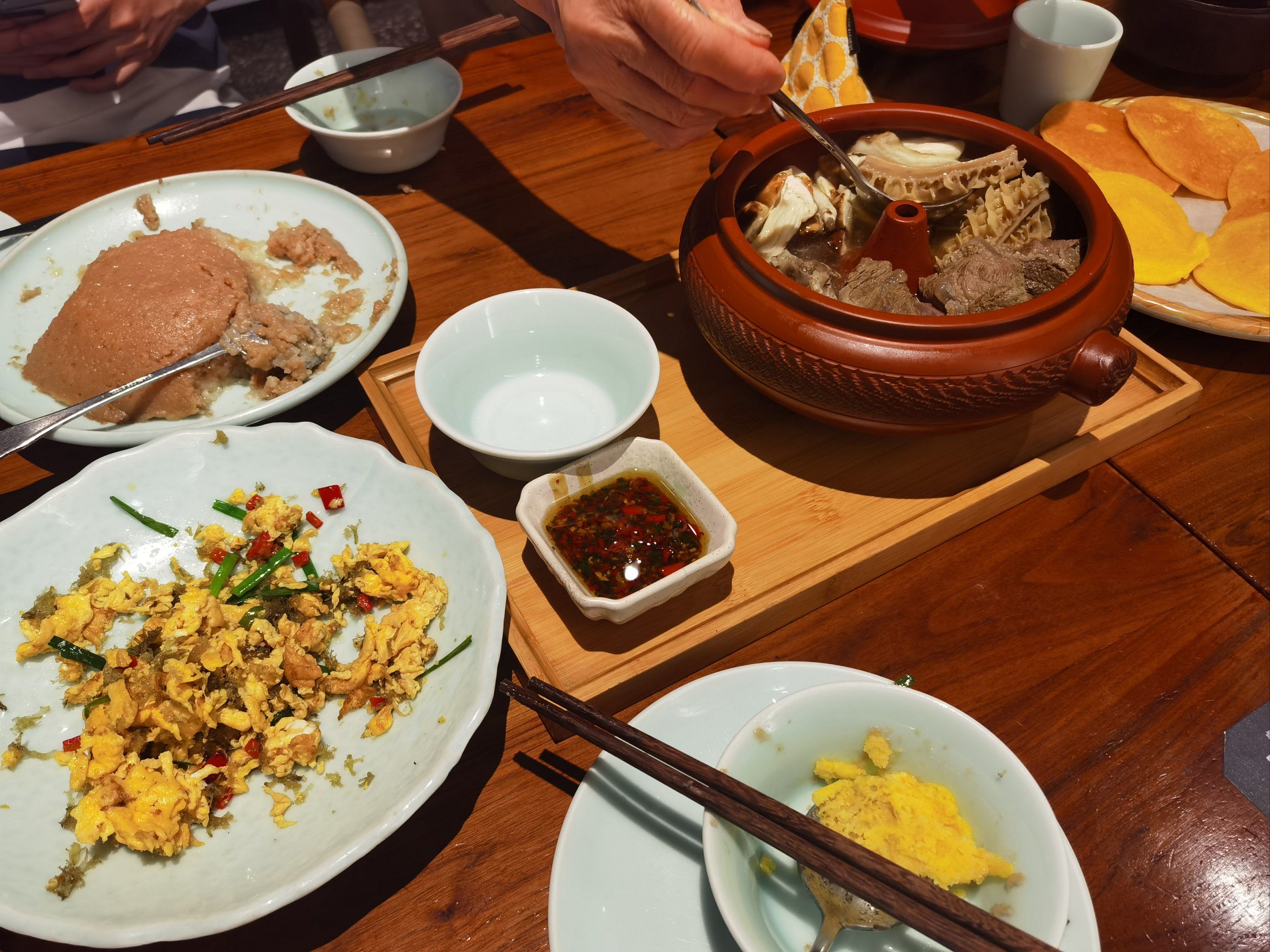 「真味汤馆(汽博店)」
