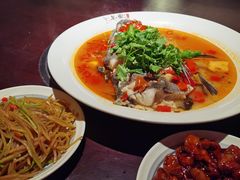 -上名堂·鱼头好吃(体育场路店)