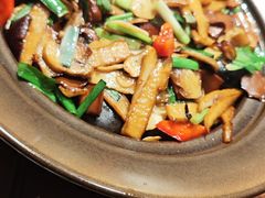 -云海肴·汽锅鸡·云南代表菜(美罗城店)