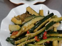 -聚首堂·特色小吃·肘子(什刹海德胜门店)