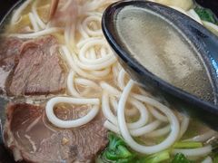 -三千粉牛肉米粉(来客茂店)