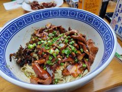 蛤蜊猪肝面-沪西老弄堂面馆(定西路店)