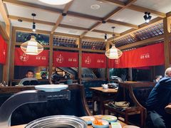 大堂-明洞阿姨·韩式酱蟹烤肉·创意料理(三元桥店)
