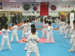 -健成运动中心·体适能跆拳道少儿格斗体考跳绳