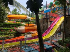 -三亚湾海居铂尔曼度假酒店