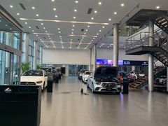 -天津波士信达奔驰4S店(卫津南路店)