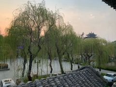 -鹊华居·地道鲁菜·海鲜·融合味(大明湖店)