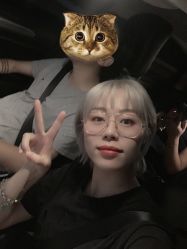 -Godhands美发设计沙龙