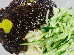 -吴草鸡爪오초닭발韩食堂(融恒盈嘉中心店)