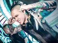 -G5 MAXLAND酒吧