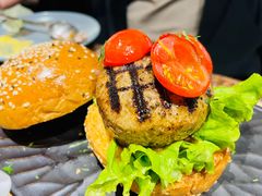 -Let'sBURGERplus·非常创意汉堡(三里屯店)