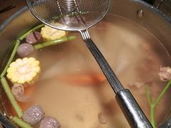 招牌牛骨清汤锅-左庭右院鲜牛肉火锅(新梅广场店)