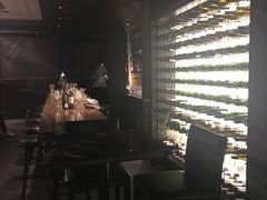 靠窗位-大酉·M Coffee(北京美术馆店)