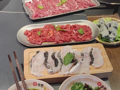 -由衷贵州酸汤牛肉火锅(新桥店)