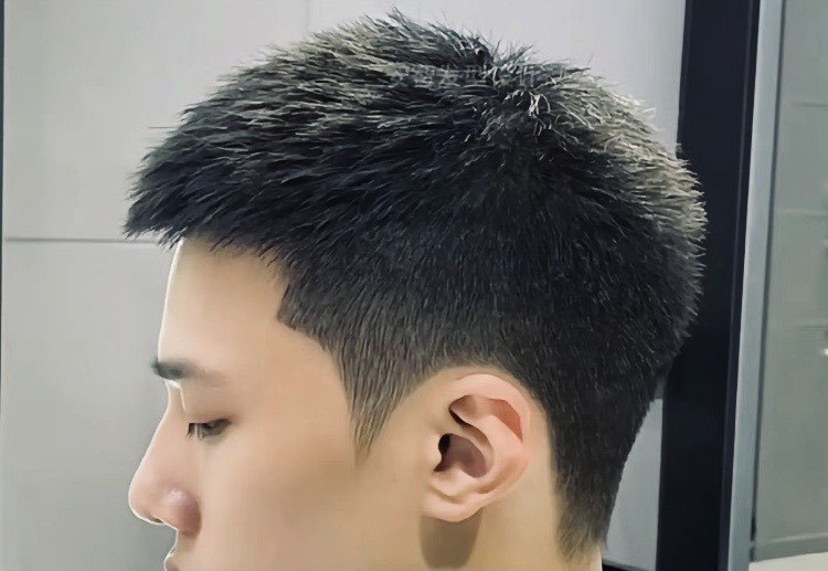 男士短发