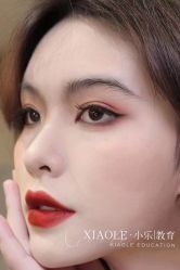 -小乐化妆美甲半永久培训学校