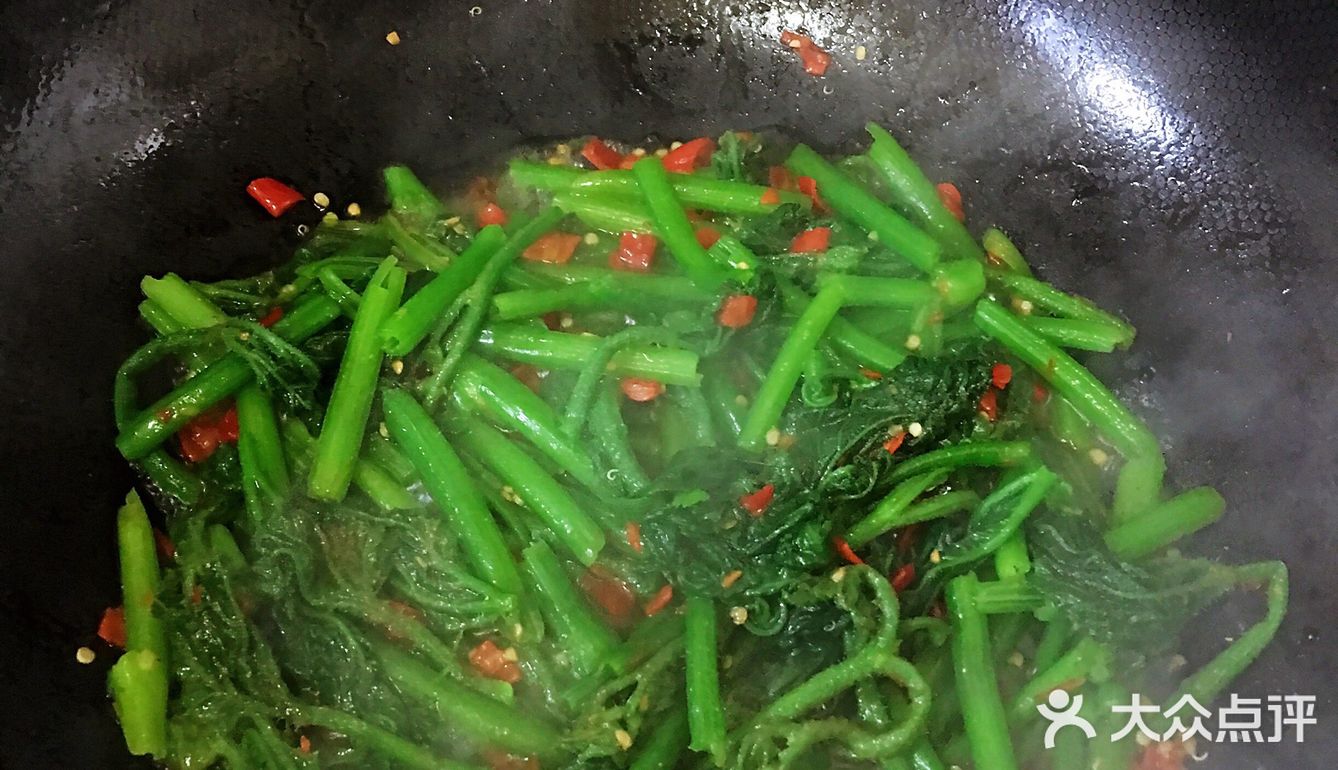 好吃美味绿化你的视野的炒南瓜尖