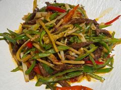 子姜青椒炒牛肉-花椒笑成都小馆(百脑汇店)