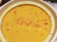 杨枝甘露-济南香格里拉·咖啡泉自助餐厅