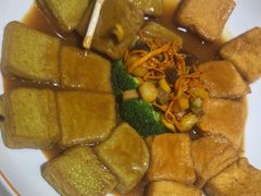-花溪雨·森林餐厅(石基店)
