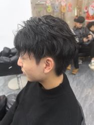 -藤野造型烫染·漂发