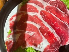 -老牌坊云南鱼豆花火锅(哈西万达店)