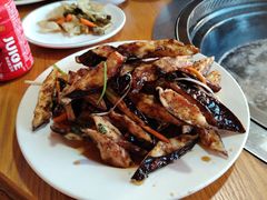 -牧民人家羊粪火自煮手把肉餐馆