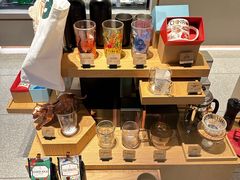 -星巴克臻选(上海中环广场2F店)