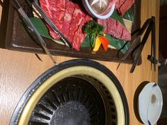-炼火烤肉店