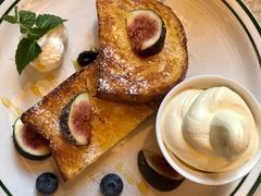 -玲婧胡同·生日蛋糕·餐厅(嘉里城店)