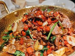 -九转小磨·非遗东北菜(万达广场店)