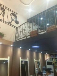 -明洞造型精品烫染