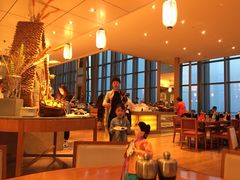 -视界美食自助餐厅·石家庄希尔顿酒店