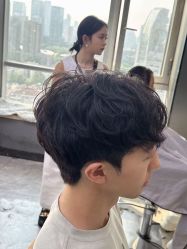 -藤野造型烫发染发