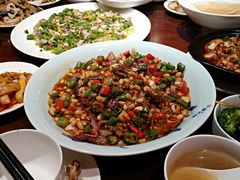 -万重锦·人文川菜馆(骡马市店)